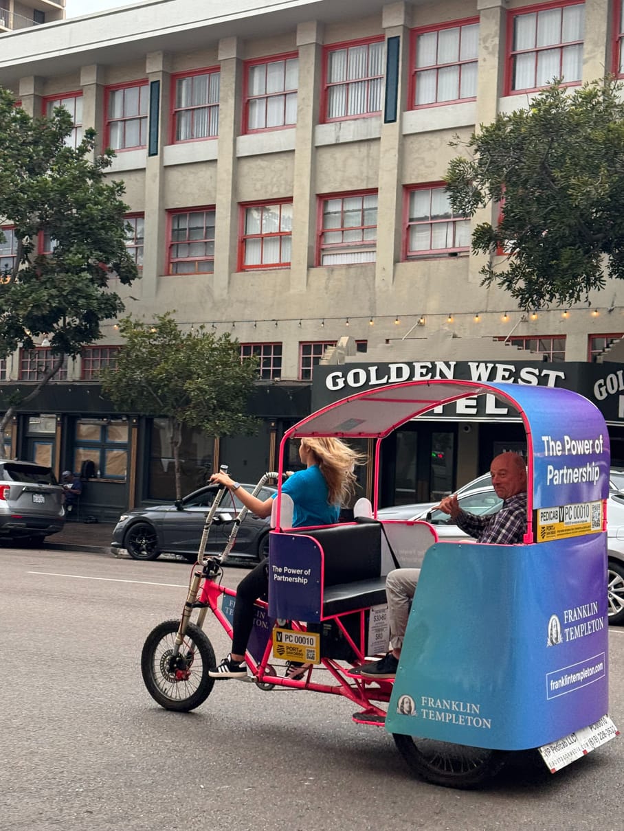 Free branded pedicab rides for convention attendees