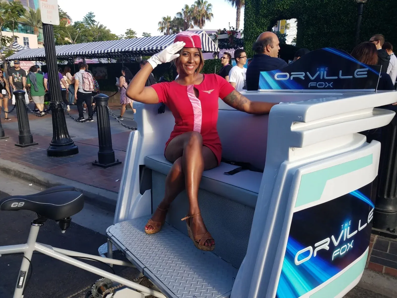 The Orville FOX pedicab with cosplay passenger saluting at Comic-Con